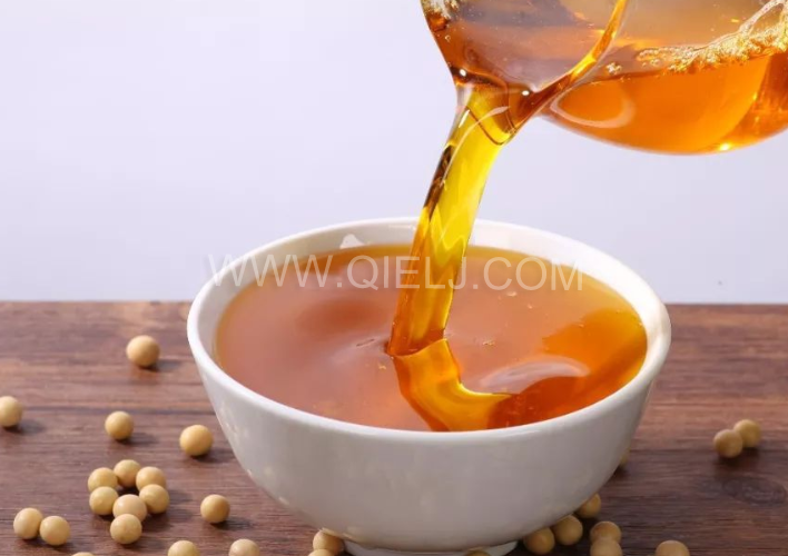 大豆油精煉加工設(shè)備，企鵝優(yōu)化工藝降低生產(chǎn)成本(圖1)